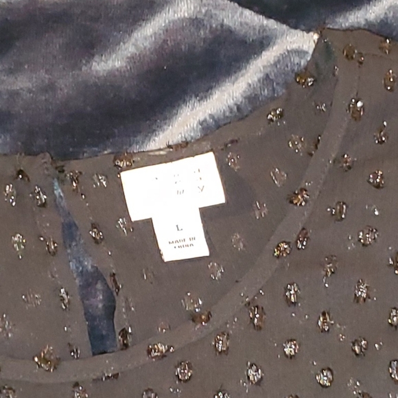 Black sequin blouse - Picture 2 of 4